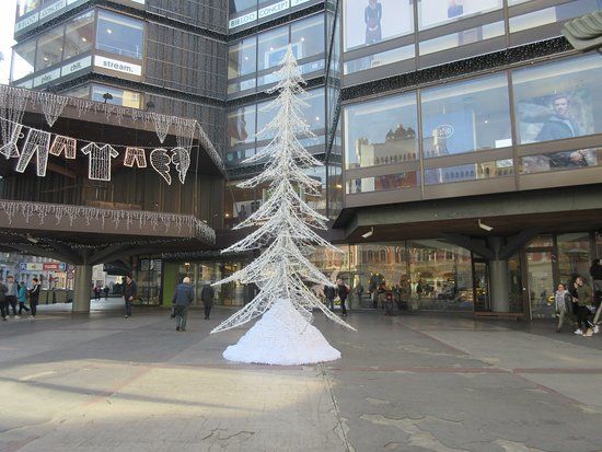 Nákupní centrum Atrium Flora