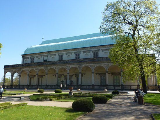 Letohrádek královny Anny