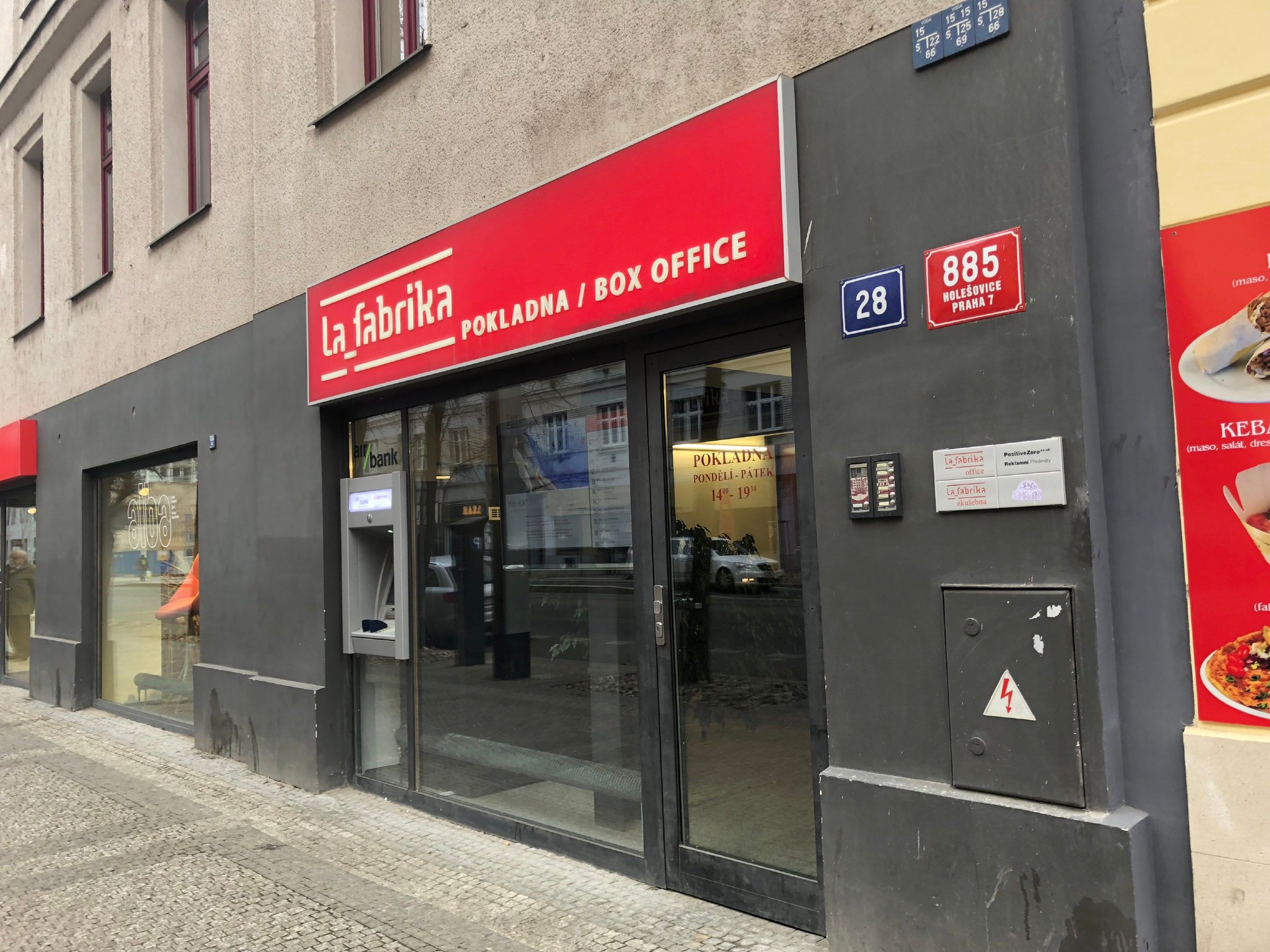 Kulturní centrum La Fabrika